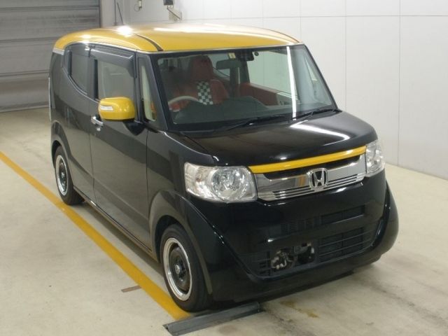 3039 Honda N box slash JF1 2016 г. (NAA Nagoya)